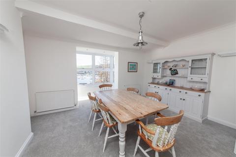 46 Above Town, Dartmouth, TQ6 9RG