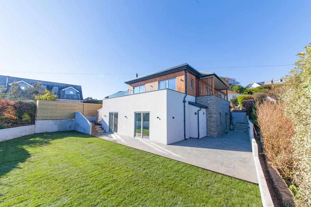 House exterior, garden