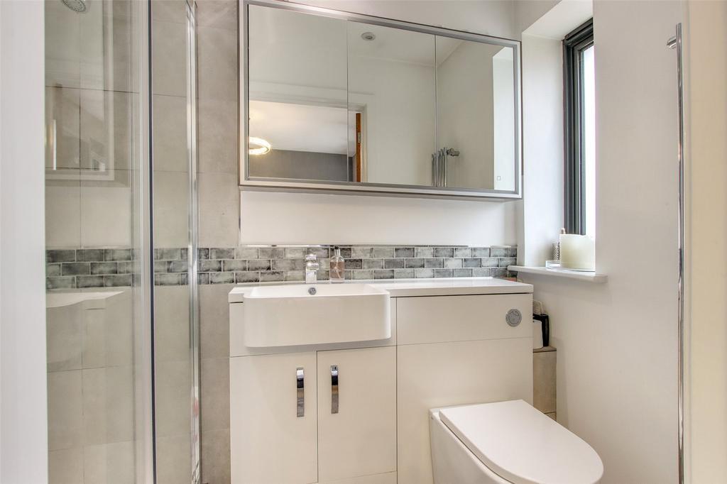 Bed 2 En-Suite