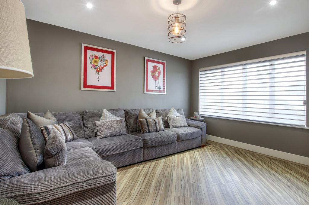 Family/Tv Room