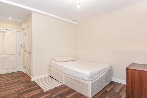 Flat for sale, Chesham,  Buckinghamshire,  HP5