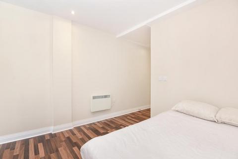 Flat for sale, Chesham,  Buckinghamshire,  HP5