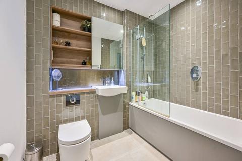 1 bedroom flat for sale, Astell Road, Kidbrooke, London, SE3