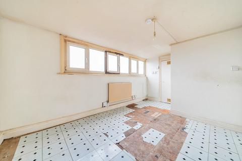 1 bedroom apartment for sale, Church Road, London, SE19