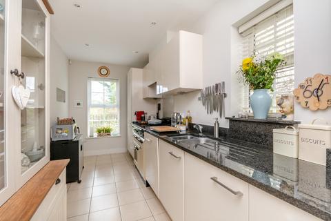 2 bedroom semi-detached house for sale, High View Place, Amersham