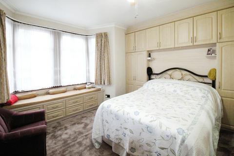 20 Castleton Road, Ilford, IG3 9QR