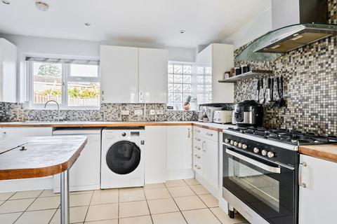 3 bedroom terraced house for sale, Fleming Road, Winchester, SO22
