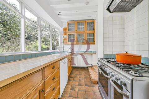 3 bedroom flat to rent, Parsifal Road, West Hampstead, NW6