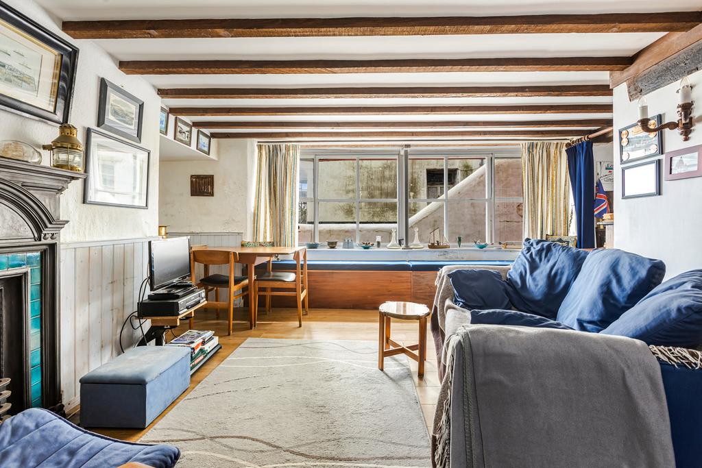A09 - Dartmouth, Ferry Cottage - 240327