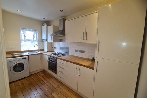 2 bedroom apartment to rent, Brailsford Road, Brixton