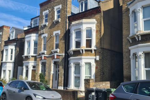 2 bedroom apartment to rent, Brailsford Road, Brixton
