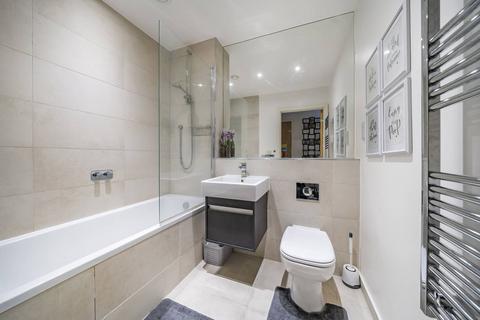 Flat 21, 2c Cavendish Road, London, SW19 2FL