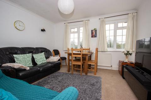 2 bedroom flat for sale, Little London, Newport