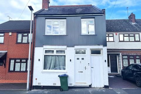 4 bedroom detached house for sale, Railway Street, West Bromwich, B70 9HU