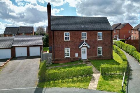 4 bedroom detached house for sale, John Campbell Close, Flore, Northampton NN7 4NX