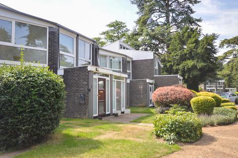 3 bedroom terraced house for sale, Templemere, Weybridge KT13