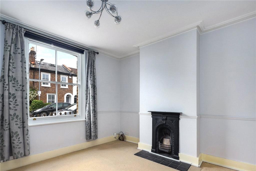 Cowley Road, Wanstead, London, E11 2 bed terraced house £725,000
