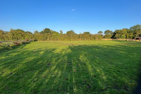 Farm land for sale, Owl House Stables, Vicarage Lane, Bishop Wilton, YO42 1RX
