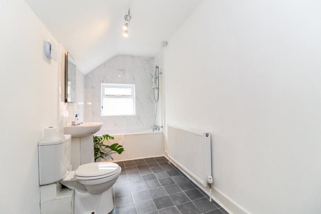 First Floor Bathroom