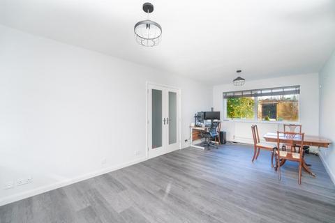 1 bedroom flat for sale, Perivale Lane, UB6