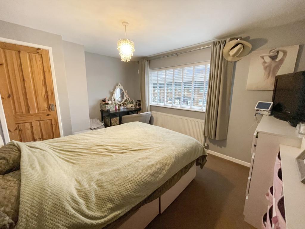 Bedroom-1