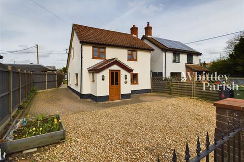 3 bedroom detached house for sale, Blackmill Lane, Great Moulton, Norwich, NR15 2DZ