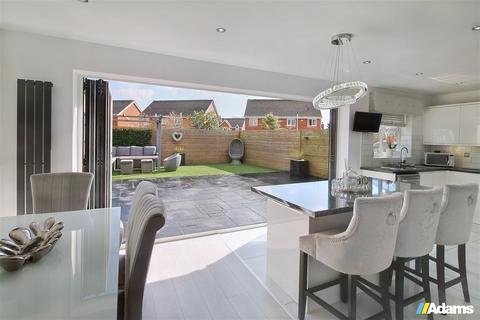 4 bedroom detached house for sale, Foxley Heath, Widnes