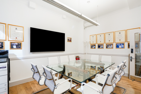 Office for sale, Northumberland Alley, London EC3N