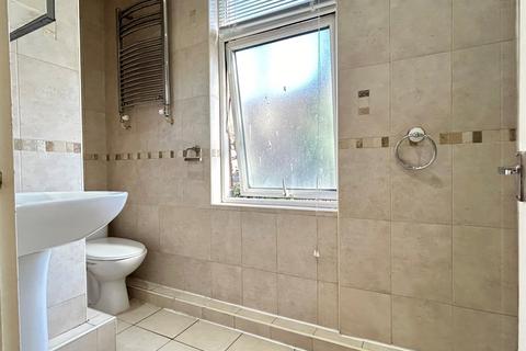 undefined, Heathfield Terrace, Headingley, Leeds, LS6
