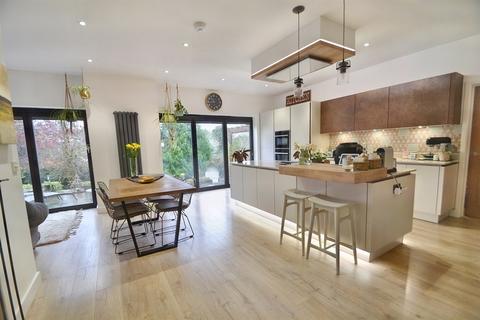 Hillside Brooke Close, Kings Worthy, Winchester, SO23 7PG