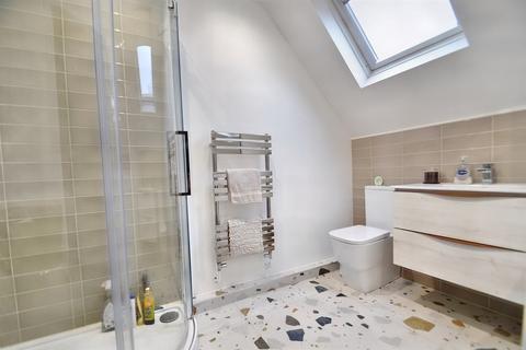 Hillside Brooke Close, Kings Worthy, Winchester, SO23 7PG