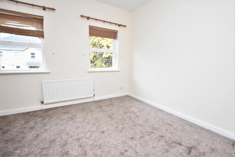 2 bedroom end of terrace house to rent, Meadside Close Beckenham BR3