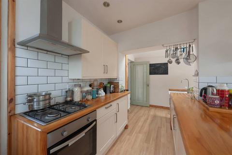 Gladstone Villa, 14 Gladstone Road, Whitstable, CT5 1JG