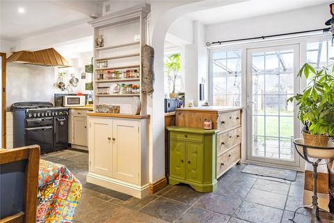 3 bedroom semi-detached house for sale, Tilmore Gardens, Petersfield, Hampshire, GU32