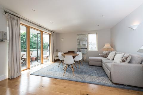 1 bedroom flat to rent, Trinity Crescent, Balham, London SW17