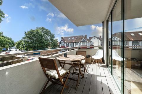 1 bedroom flat to rent, Trinity Crescent, Balham, London SW17