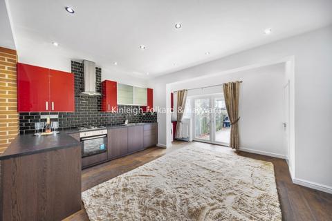 4 bedroom house to rent, Sandford Avenue London N22