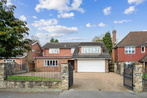 5 bedroom detached house for sale, Chauntry Road, Maidenhead