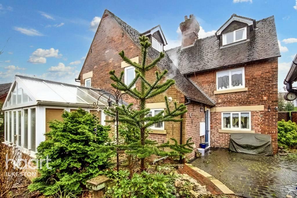 Ladywood Road, Ilkeston 4 bed detached house £390,000