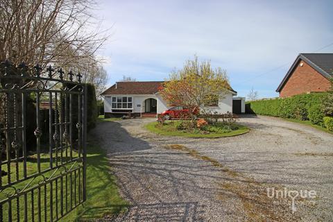 3 bedroom bungalow for sale, Breck Road,  Poulton-le-Fylde, FY6