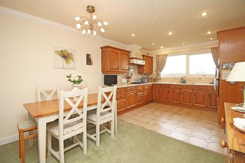 3 bedroom bungalow for sale, Breck Road,  Poulton-le-Fylde, FY6