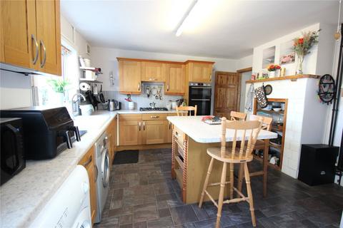 4 bedroom semi-detached house for sale, Portsmouth Road, Lee-On-The-Solent, Hampshire, PO13