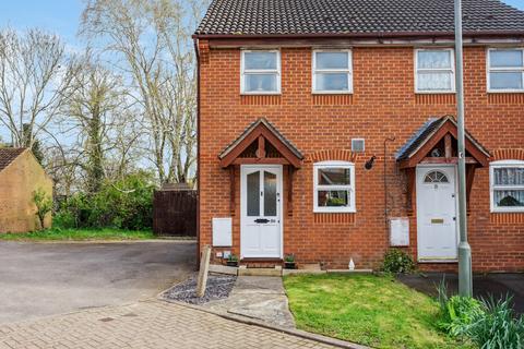 1 bedroom semi-detached house for sale, The Nightingales, Staines-upon-Thames, Surrey