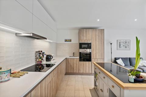 5 bedroom townhouse for sale, Victoria Drive, London, SW19