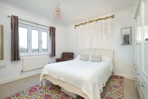 13 Causeway Close, Brockdish, Diss, IP21 4LB