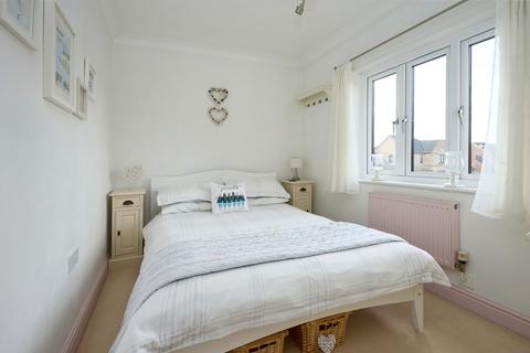 13 Causeway Close, Brockdish, Diss, IP21 4LB