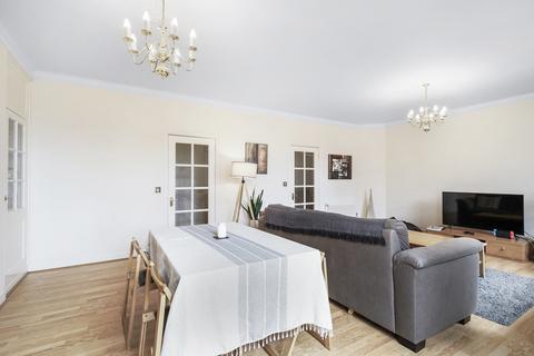 4 bedroom apartment for sale, North End House, Fitzjames Avenue, London, W14