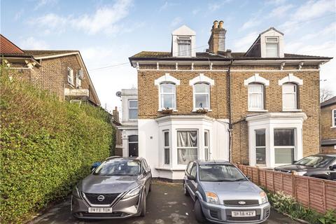 Flat 3, 26 Prince Road, London, SE25 6NW