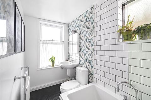 Flat 3, 26 Prince Road, London, SE25 6NW