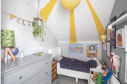 Flat 3, 26 Prince Road, London, SE25 6NW